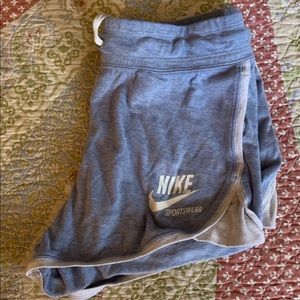 Nike women’s shorts